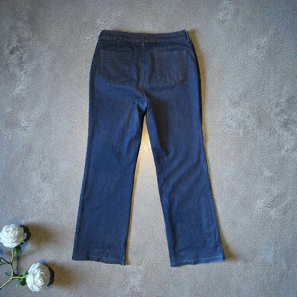 Chico's Dark Blue the PLATINUM Trouse Jean Look - SIze 12 (Chico's Size 2) - Picture 2 of 6